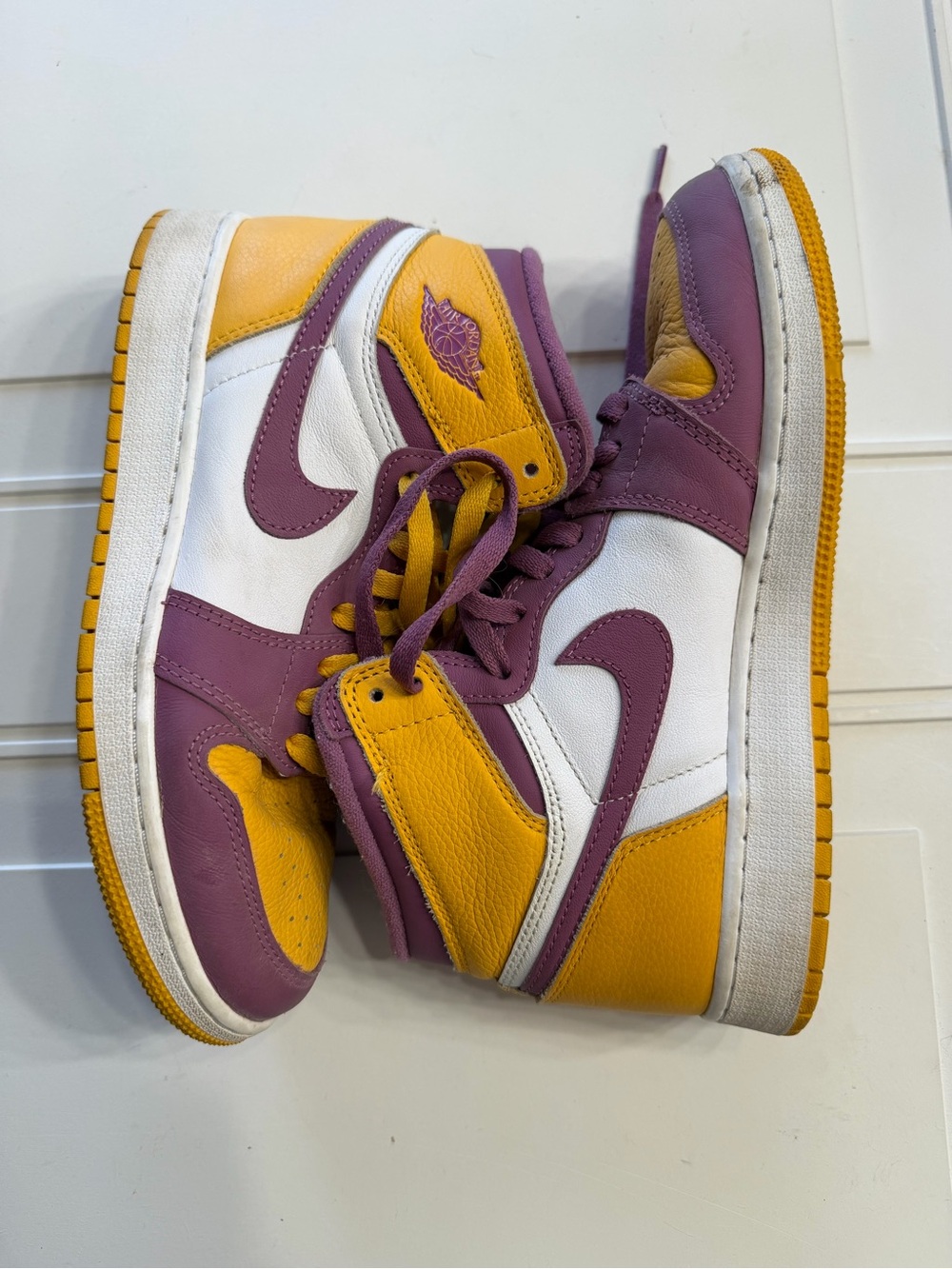 Nike Air Jordan Big Kids Sz 7 Wmns 8 Retro High OG Brotherhood Sneakers Shoes - Picture 4 of 6